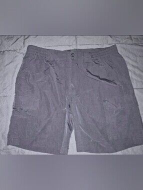 Realtree Men's Cargo Shorts in Charcoal Gray